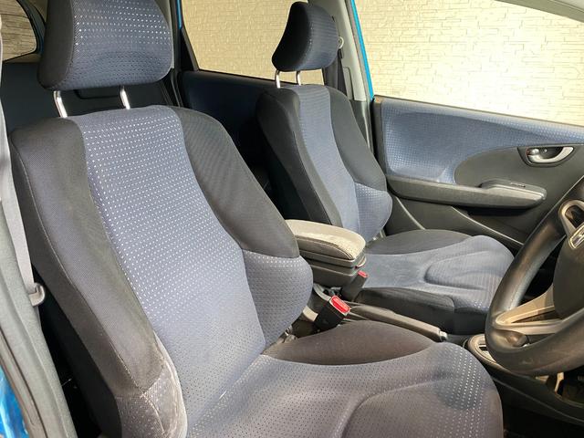 全車最新のアライメントテスターにて調整を実施しております。