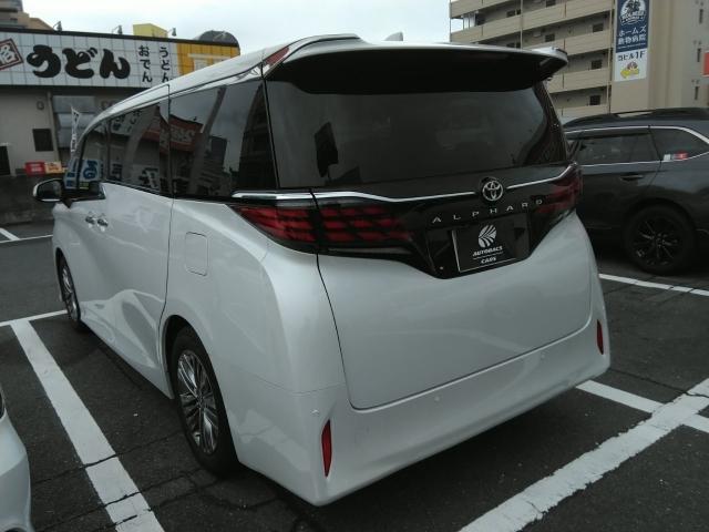 アルファード Ｚ　ワンオーナー　サンルーフ　革シート　両側電動スライド　キーレス　フルセグ　ナビ＆ＴＶ　１８アルミホイール　乗車定員７人　アイドリングストップ　エアバッグ　電動シート　オートマ　安全装備　ＥＴＣ（3枚目）