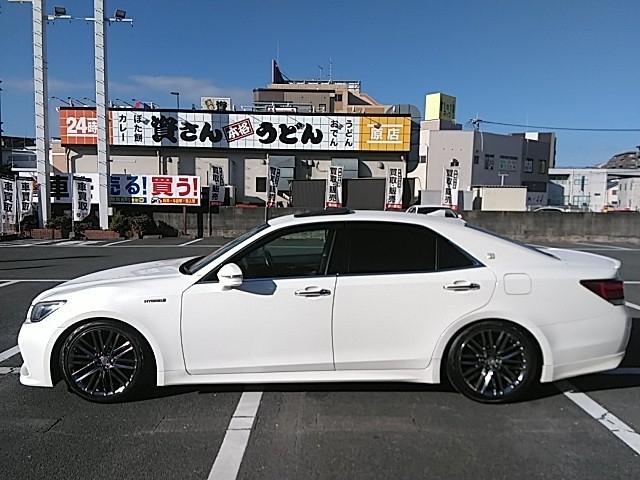 クラウンアスリート アスリートS サンルーフ キーレス フルセグ ナビ&TV 18アルミホイール エアバッグ 電動シート オートマ フル装備 安全装備 助手席エアバッグ サイドエアバッグ ETC バックカメラ スマートキー(14枚目)