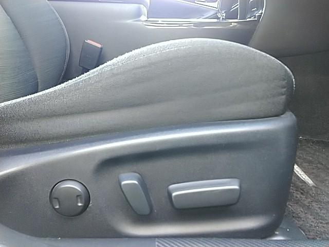 クラウンアスリート アスリートS サンルーフ キーレス フルセグ ナビ&TV 18アルミホイール エアバッグ 電動シート オートマ フル装備 安全装備 助手席エアバッグ サイドエアバッグ ETC バックカメラ スマートキー(25枚目)