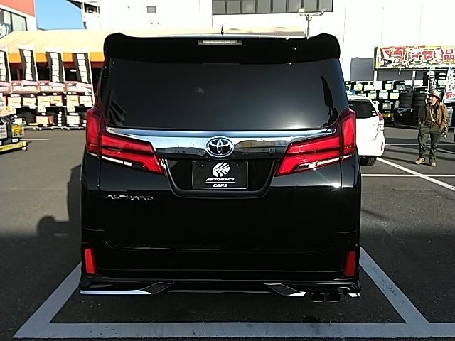 アルファード 2.5S Cパッケージ ワンオーナー サンルーフ 革シート 両側電動スライド キーレス フルセグ ナビ&TV 18アルミホイール 乗車定員7人 エアバッグ 電動シート オートマ ディーラー車 フル装備 助手席エアバッグ(5枚目)