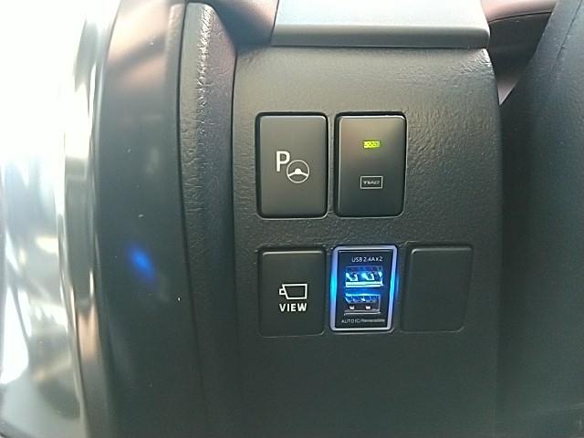 アルファード 2.5S Cパッケージ ワンオーナー サンルーフ 革シート 両側電動スライド キーレス フルセグ ナビ&TV 18アルミホイール 乗車定員7人 エアバッグ 電動シート オートマ ディーラー車 フル装備 助手席エアバッグ(23枚目)