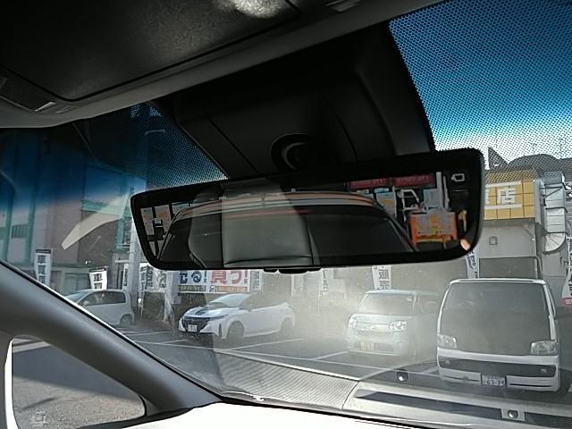 アルファード 2.5S Cパッケージ ワンオーナー サンルーフ 革シート 両側電動スライド キーレス フルセグ ナビ&TV 18アルミホイール 乗車定員7人 エアバッグ 電動シート オートマ ディーラー車 フル装備 助手席エアバッグ(24枚目)