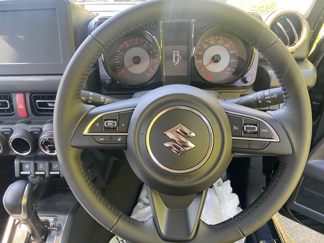 ジムニーシエラ ＪＣ　ワンオーナー　キーレス　１５アルミホイール　エアバッグ　オートマ　フル装備　スマートキー　オートクルーズコントロール　シートヒーター（7枚目）