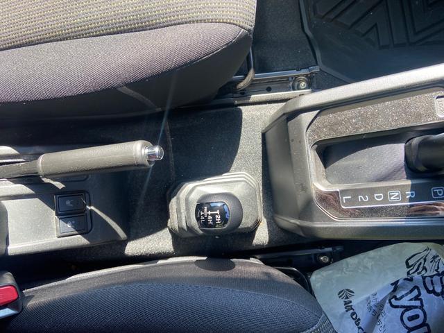 ジムニーシエラ ＪＣ　ワンオーナー　キーレス　１５アルミホイール　エアバッグ　オートマ　フル装備　スマートキー　オートクルーズコントロール　シートヒーター（9枚目）