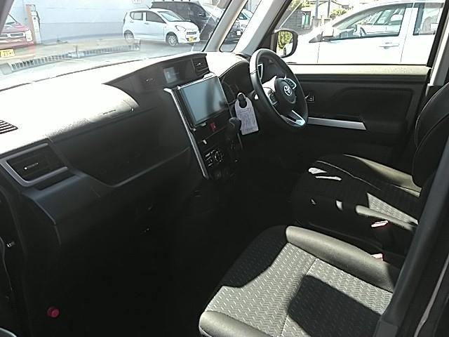 ルーミー カスタムG キーレス フルセグ ナビ&TV エアバッグ オートマ ディーラー車 フル装備 バックカメラ スマートキー(2枚目)