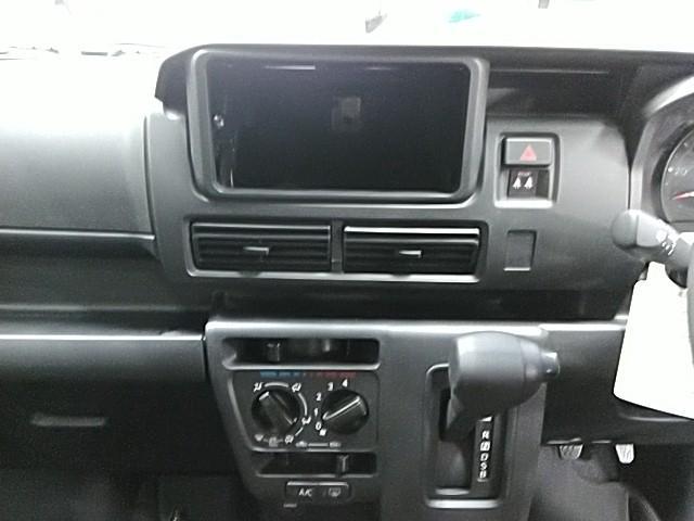 ハイゼットカーゴ クルーズターボ　ワンオーナー　キーレス　エアバッグ　オートマ　フル装備　バックカメラ　スマートキー（11枚目）