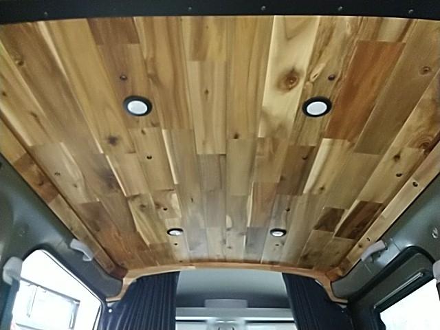 ハイゼットカーゴ クルーズターボ　ワンオーナー　キーレス　エアバッグ　オートマ　フル装備　バックカメラ　スマートキー（24枚目）