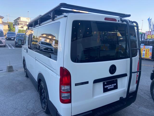 ハイエースバン GMLVAN V-01 ワンオーナー キーレス フルセグ ナビ&TV 15アルミホイール エアバッグ オートマ ディーラー車 フル装備 助手席エアバッグ ETC バックカメラ(3枚目)