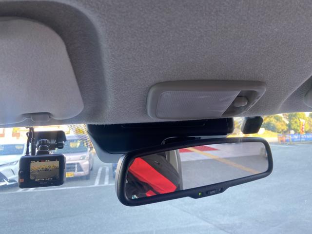 ハイエースバン GMLVAN V-01 ワンオーナー キーレス フルセグ ナビ&TV 15アルミホイール エアバッグ オートマ ディーラー車 フル装備 助手席エアバッグ ETC バックカメラ(10枚目)