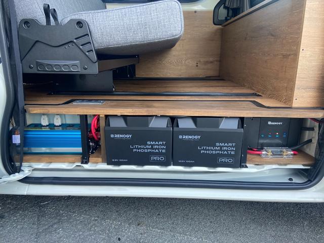 ハイエースバン GMLVAN V-01 ワンオーナー キーレス フルセグ ナビ&TV 15アルミホイール エアバッグ オートマ ディーラー車 フル装備 助手席エアバッグ ETC バックカメラ(18枚目)