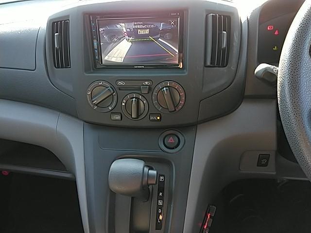 ＮＶ２００バネットバン １６００　５ドア　ＤＣＶＴ　２ＷＤ　２／５人　ワンオーナー　キーレス　エアバッグ　オートマ　フル装備　ＥＴＣ　バックカメラ　スマートキー（14枚目）