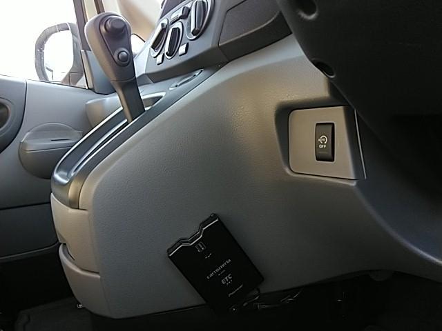 ＮＶ２００バネットバン １６００　５ドア　ＤＣＶＴ　２ＷＤ　２／５人　ワンオーナー　キーレス　エアバッグ　オートマ　フル装備　ＥＴＣ　バックカメラ　スマートキー（19枚目）