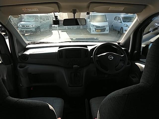 ＮＶ２００バネットバン １６００　５ドア　ＤＣＶＴ　２ＷＤ　２／５人　ワンオーナー　キーレス　エアバッグ　オートマ　フル装備　ＥＴＣ　バックカメラ　スマートキー（20枚目）