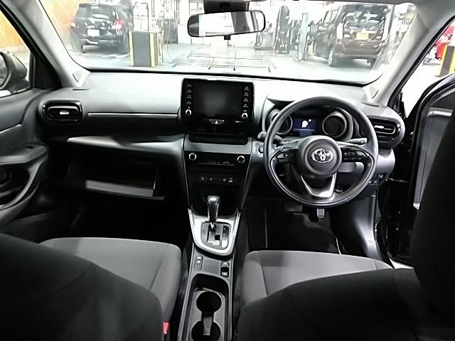 ヤリスクロス Ｇ　ワンオーナー　キーレス　ナビ　アイドリングストップ　エアバッグ　オートマ　フル装備　助手席エアバッグ　サイドエアバッグ　ＥＴＣ　バックカメラ　スマートキー　オートクルーズコントロール　シートヒーター（9枚目）