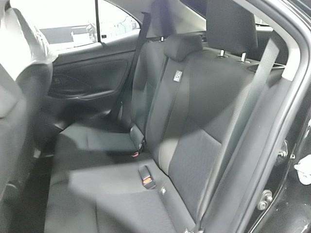 ヤリスクロス Ｇ　ワンオーナー　キーレス　ナビ　アイドリングストップ　エアバッグ　オートマ　フル装備　助手席エアバッグ　サイドエアバッグ　ＥＴＣ　バックカメラ　スマートキー　オートクルーズコントロール　シートヒーター（13枚目）