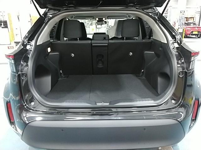 ヤリスクロス Ｇ　ワンオーナー　キーレス　ナビ　アイドリングストップ　エアバッグ　オートマ　フル装備　助手席エアバッグ　サイドエアバッグ　ＥＴＣ　バックカメラ　スマートキー　オートクルーズコントロール　シートヒーター（14枚目）