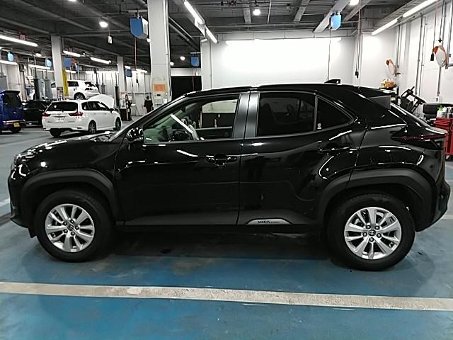 ヤリスクロス Ｇ　ワンオーナー　キーレス　ナビ　アイドリングストップ　エアバッグ　オートマ　フル装備　助手席エアバッグ　サイドエアバッグ　ＥＴＣ　バックカメラ　スマートキー　オートクルーズコントロール　シートヒーター（16枚目）