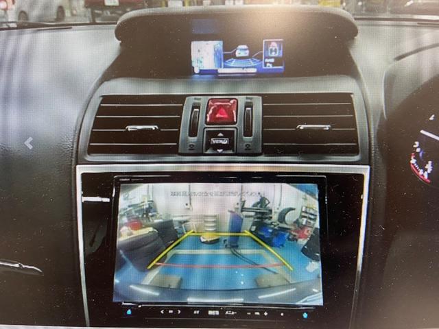 レヴォーグ １．６ＳＴＩスポーツアイサイト　ワンオーナー　革シート　キーレス　フルセグ　ナビ＆ＴＶ　１８アルミホイール　エアバッグ　オートマ　フル装備　ＥＴＣ　バックカメラ　スマートキー（10枚目）