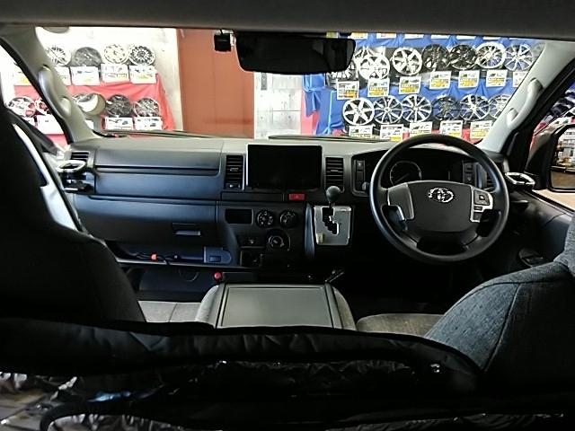 ハイエースバン ロングルートバンDX ワンオーナー キーレス フルセグ ナビ&TV 15アルミホイール エアバッグ オートマ ディーラー車 フル装備 助手席エアバッグ ETC(9枚目)