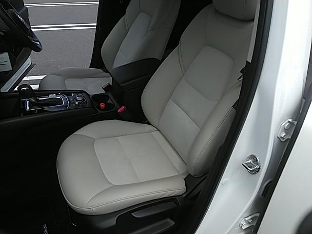 ＣＸ－５ ２０Ｓ　シルクベージュセレクション　ワンオーナー　キーレス　フルセグ　ナビ＆ＴＶ　１９アルミホイール　アイドリングストップ　エアバッグ　電動シート　オートマ　フル装備　助手席エアバッグ　衝突被害軽減システム　ＥＴＣ　バックカメラ（11枚目）