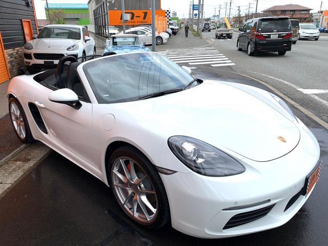 718ボクスターS PDK スポーツクロノPKG・正規ディーラー車・ポルシェエントリー&ドライブ・カレラ20インチAW・電動OP・純正ナビTV・Bカメラ・シートヒーター・カラークレストセンターキャップ・レッドキャリパー(64枚目)