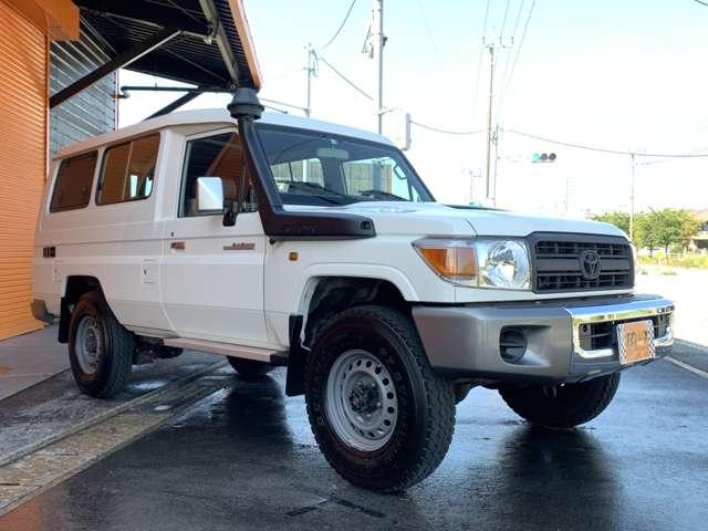 トヨタ ランドクルーザー７０ ７０トゥループキャリアｄ ｔｂ４ｗｄ ２０１９ｙｍｏｄｅｌｎｏｘｐｍ適合４ ５ｄ ｔｂ４ｗｄ５速ｓｕ 678 0万円 令和元年 19年 福岡県 中古車 価格 Com