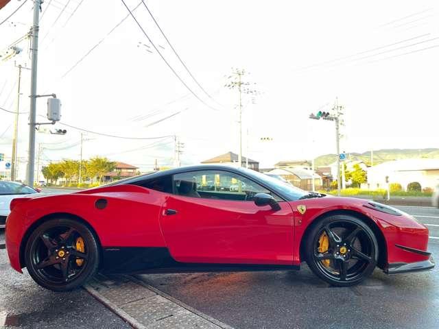 フェラーリ ４５８イタリア