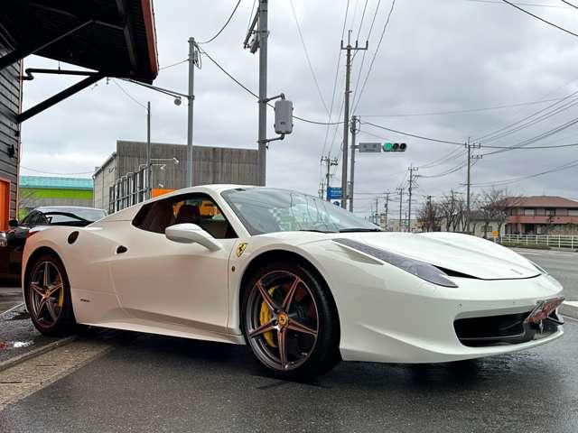 ４５８スパイダー ベースグレード　Ｆ１　ＤＣＴ　正規Ｄ車ＣａｒｂｏｎＤｚｏｎｅ＋ＬｅｄＯＰ鍛造２０ＯＰＩｎｔｅｒｉｏｒ（4枚目）