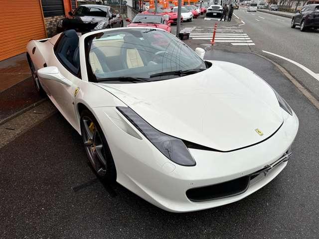 フェラーリ ４５８スパイダー