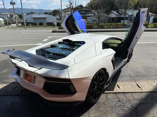 アヴェンタドール ＬＰ７００－４　１２ｙ型ＬＢｐｅｒｆｏｒｍａｎｃｅパワクラ可変ｂｏｄｙｌｉｆｔ（21枚目）