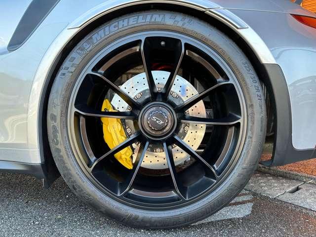 ９１１ ９１１ＧＴ３　ＲＳ　ＰＤＫ　左Ｈ　スポクロ正規Ｄ車ＰＣＣＢスポエグＣａｒｂｏｎＳＦｌｉｆｔ（74枚目）