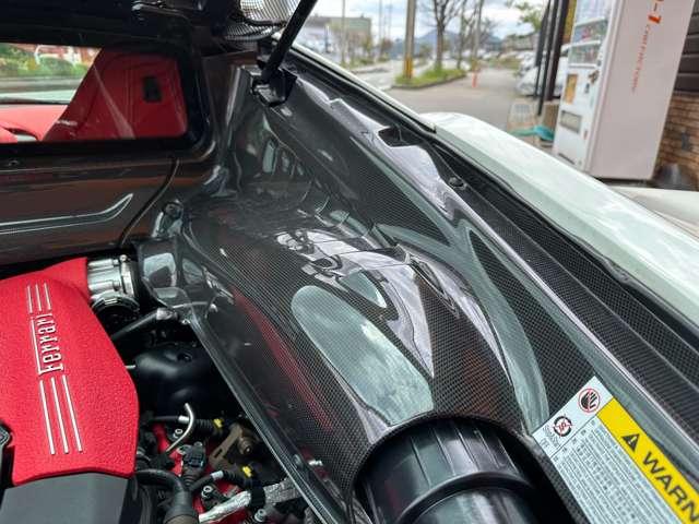 ４８８ＧＴＢ ベースグレード　Ｆ１　ＤＣＴ　左Ｈ　正規Ｄ車ＣａｒｂｏｎＤ－ＺＯＮＥ＋ＬＥＤＣａｒｂｏｎＥｇＣｏｖｅｒ（22枚目）