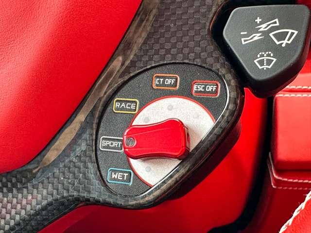 ４８８ＧＴＢ ベースグレード　Ｆ１　ＤＣＴ　左Ｈ　正規Ｄ車ＣａｒｂｏｎＤ－ＺＯＮＥ＋ＬＥＤＣａｒｂｏｎＥｇＣｏｖｅｒ（34枚目）