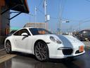 ボディーカラーはポルシェ人気のホワイトカラーです!991モデル希少人気の7速マニュアル入荷しました!