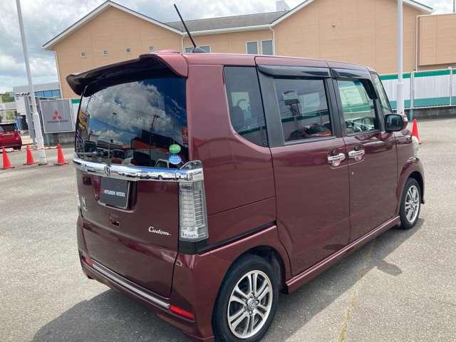 Ｎ－ＢＯＸ Ｇ　ＳＳパッケージ　メモリーナビ　Ｒカメラ　認定保証　スマキ－　メモリーインターナビ　運転席助手席エアバック　衝突軽減ブレーキ　定期点検記録簿　地デジＴＶ　ナビＴＶ　サイドエアバック　ワンオーナー　Ｒカメラ　横滑防止装置（8枚目）