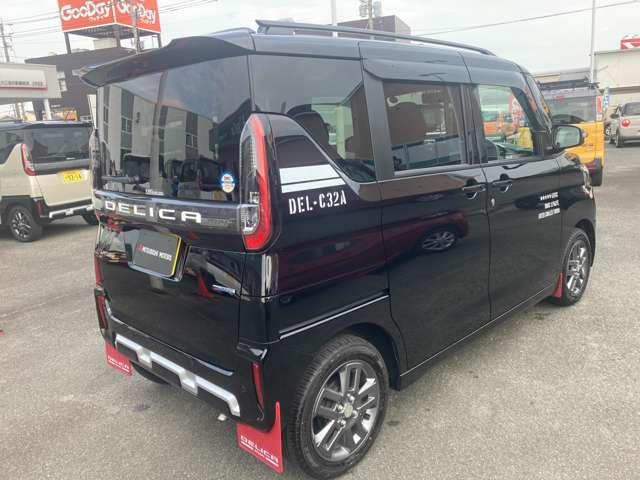 デリカミニ Ｔ　プレミアム　弊社元試乗車　衝突軽減装置　ターボエンジン　記録簿付　寒冷地　パワステ　フルタイム４ＷＤ　エアバッグ　ＥＳＣ　サイドカメラ　クルコン　インテリキー　キーフリー　アルミホイール　シートヒータ　ＡＢＳ（8枚目）
