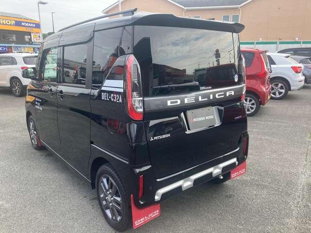 デリカミニ Ｔ　プレミアム　弊社元試乗車　衝突軽減装置　ターボエンジン　記録簿付　寒冷地　パワステ　フルタイム４ＷＤ　エアバッグ　ＥＳＣ　サイドカメラ　クルコン　インテリキー　キーフリー　アルミホイール　シートヒータ　ＡＢＳ（10枚目）
