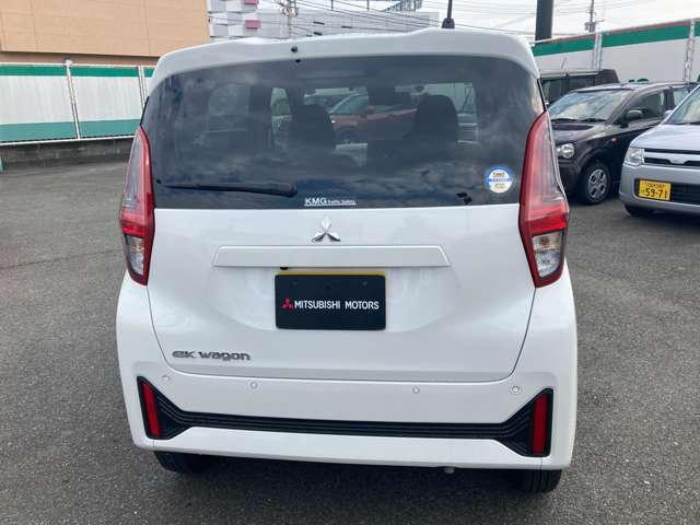ｅＫワゴン Ｇ　弊社元整備代車　衝突軽減ブレーキ　前席シートヒーター　クリアランスソナー　スマートキー　アイドリングストップ　ベンチシート　バックカメラ　オートエアコン　盗難警報装置　パワーステアリング　ＡＢＳ（9枚目）