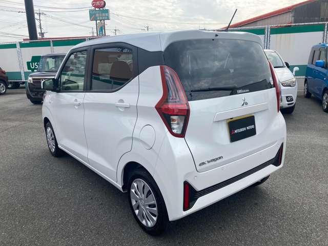 ｅＫワゴン Ｇ　弊社元整備代車　衝突軽減ブレーキ　前席シートヒーター　クリアランスソナー　スマートキー　アイドリングストップ　ベンチシート　バックカメラ　オートエアコン　盗難警報装置　パワーステアリング　ＡＢＳ（10枚目）