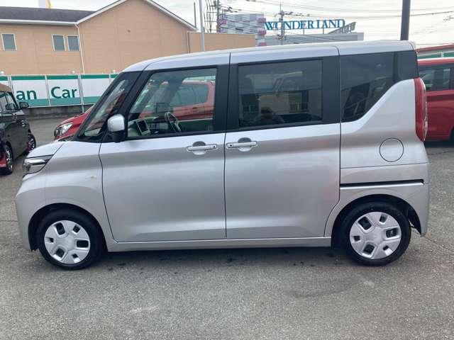 ｅＫスペース Ｇ　弊社元整備代車　フルオートエアコン　サイドカーテンエアバック　コーナーセンサー　シートヒーター　インテリキー　アイドリングストップ　盗難防止装置　ベンチシート　両側スライド片側電動　横滑防止（11枚目）