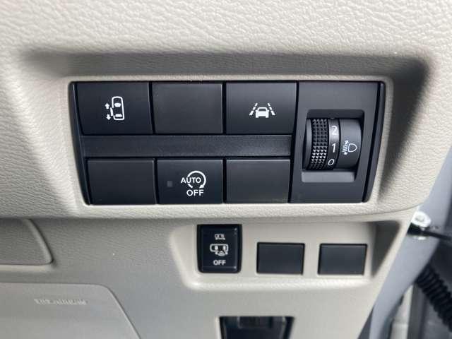ｅＫスペース Ｇ　弊社元整備代車　フルオートエアコン　サイドカーテンエアバック　コーナーセンサー　シートヒーター　インテリキー　アイドリングストップ　盗難防止装置　ベンチシート　両側スライド片側電動　横滑防止（17枚目）