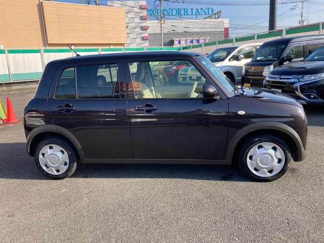 アルトラパン Ｇ　シートヒータ　イモビライザー　スマートキープッシュスタート　ソナー　横滑防止　Ｗエアバック　パワーウィンド　フリーキー　アイドリングＳＴＯＰ　ベンチシート　エアバック　オートエアコン　ＡＢＳ　記録簿（7枚目）