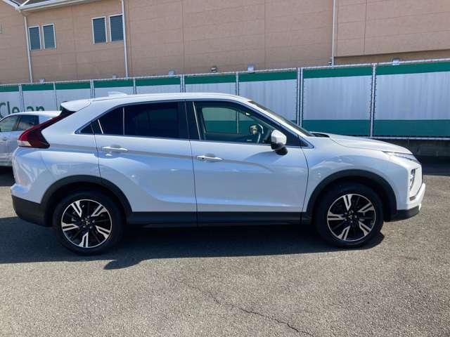 エクリプスクロス G メモリーナビ 全方位モニター 認定保証 パワーバックドア 寒冷地仕様車 衝突被害軽減ブレ-キ クリアランスソナー 運転席エアバック エコモード ESC オートクルーズコントロール キーレスキー ABS(6枚目)