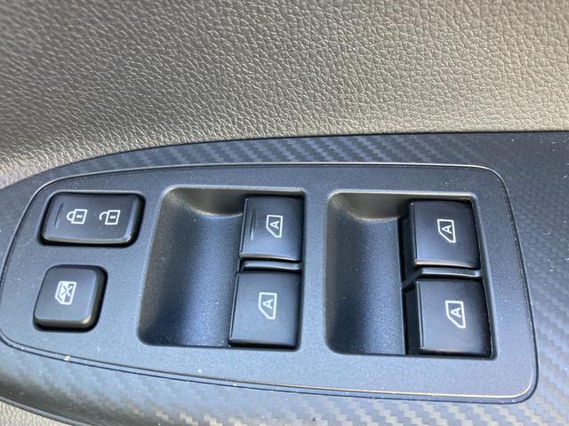 エクリプスクロス G メモリーナビ 全方位モニター 認定保証 パワーバックドア 寒冷地仕様車 衝突被害軽減ブレ-キ クリアランスソナー 運転席エアバック エコモード ESC オートクルーズコントロール キーレスキー ABS(29枚目)