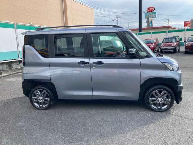 デリカミニ G プレミアム 弊社元整備代車 全方位モニター 認定保証 Aクルコン シートヒーター ベンチシート エアコン コーナーセンサー パワステ アルミホイール キーレスエントリー エアバッグ スマートキー 寒冷地仕様(7枚目)