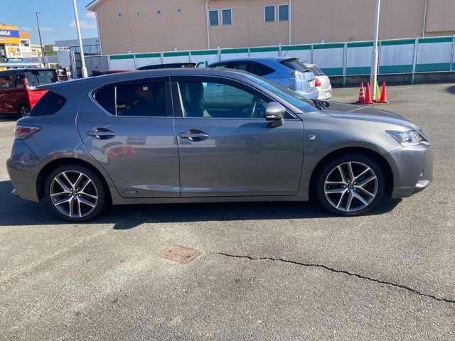 CT CT200h Fスポーツ メモリーナビ Rカメラ ドラレコ スマートキー&プッシュスタート アルミ クルーズC Aストップ ESC 助手席エアバッグ 運転席パワーシート キーレスエントリー ナビ 1オナ オートエアコン ETC(7枚目)