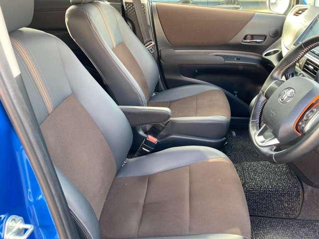 シエンタ Ｇ　クエロ　メモリーナビ　Ｒカメラ　ＥＴＣ　認定保証　軽減ブレーキ　両側自動ドア　Ｉストップ　後カメラ　ワンオーナー車　デュアルエアバック　パワーウィンドウ　フルオートエアコン　ナビ＆ＴＶ　スマキー　ＶＳＣ　３列（7枚目）