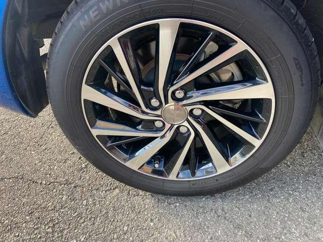 シエンタ Ｇ　クエロ　メモリーナビ　Ｒカメラ　ＥＴＣ　認定保証　軽減ブレーキ　両側自動ドア　Ｉストップ　後カメラ　ワンオーナー車　デュアルエアバック　パワーウィンドウ　フルオートエアコン　ナビ＆ＴＶ　スマキー　ＶＳＣ　３列（19枚目）