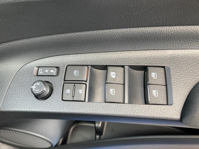 シエンタ Ｇ　クエロ　メモリーナビ　Ｒカメラ　ＥＴＣ　認定保証　軽減ブレーキ　両側自動ドア　Ｉストップ　後カメラ　ワンオーナー車　デュアルエアバック　パワーウィンドウ　フルオートエアコン　ナビ＆ＴＶ　スマキー　ＶＳＣ　３列（30枚目）